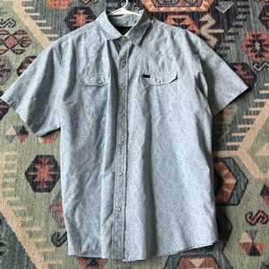Howler Bros short sleeve pearl snap button up. Large. Blue and light blue.
